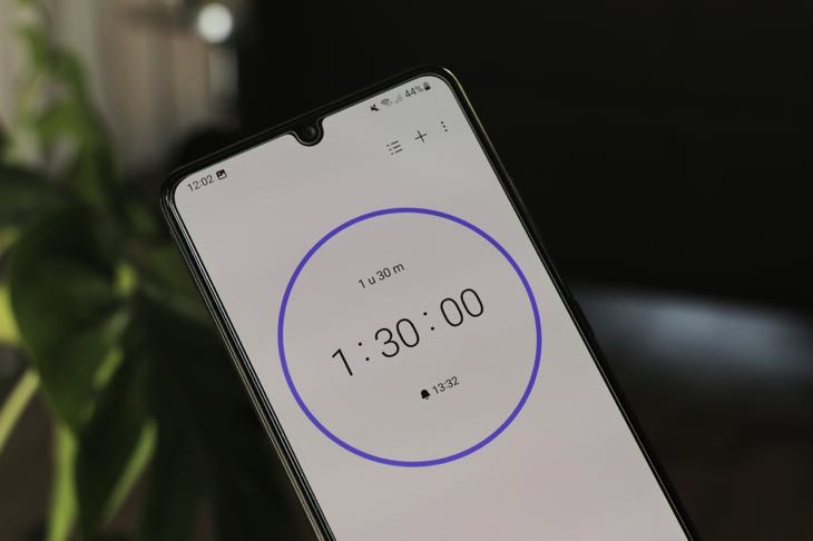 90-minute timer