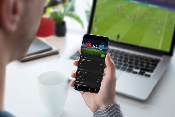 Live streaming via phone and laptop
